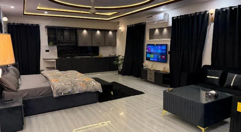 The Sapphire Suites - Image 1