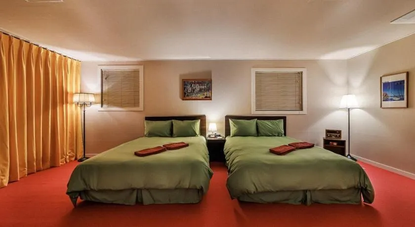 Yangyang Bookers Beach Motel - Image 1