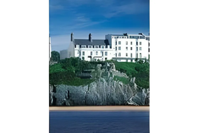 Atlantic Hotel - Image 1