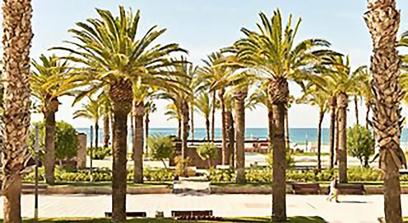 APARTMENT SALOU MAIN BEACH - Image 1