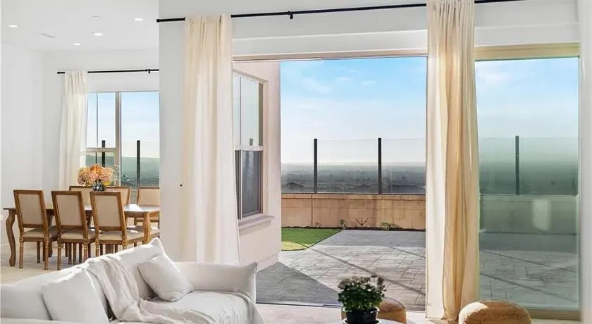 Hidden Gem New 4B3B House UCI Disney Amazing view - Image 1