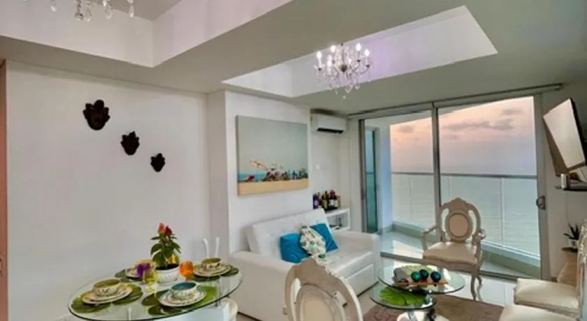 Beach front Apartament - Image 1