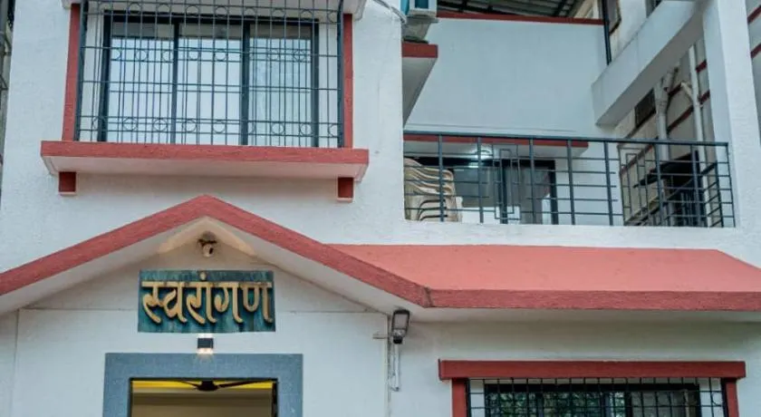 SWARAGAN HOLIDAYS VILLA 4 BHK AC LUXURY Room private pool - Image 1