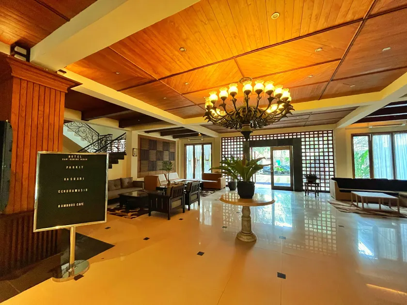 HOTEL SARI KURING INDAH - Image 1