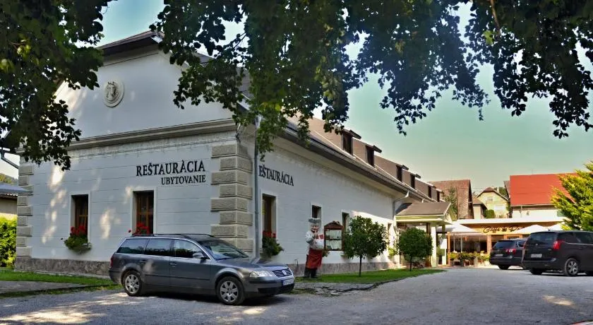 Penzion pri Kastieli Betliar - Image 1