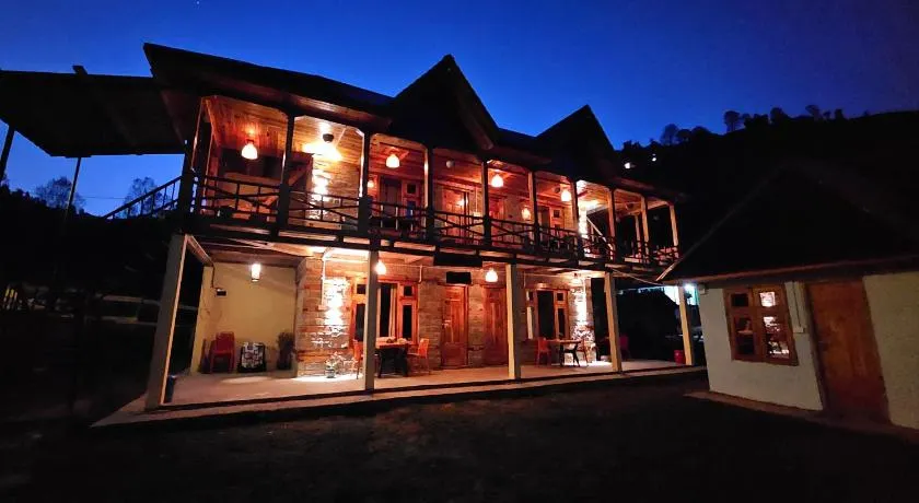 Freebird Nest Retreat - Image 1