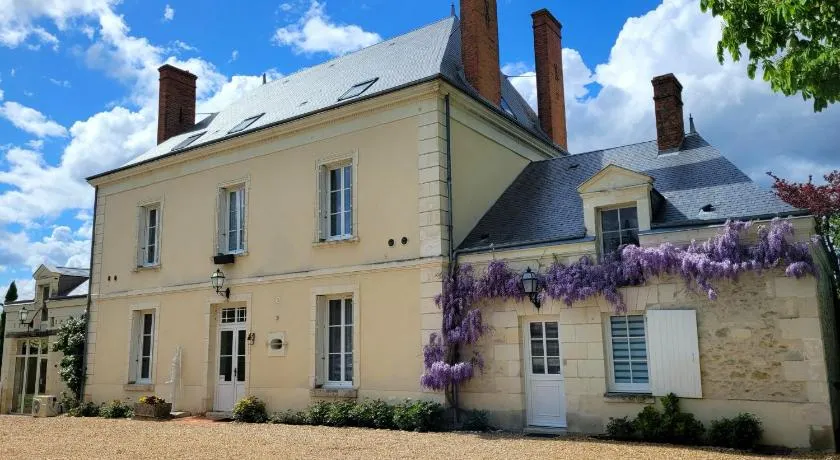 La Maison Tuffeau Bed and Breakfast - Image 1