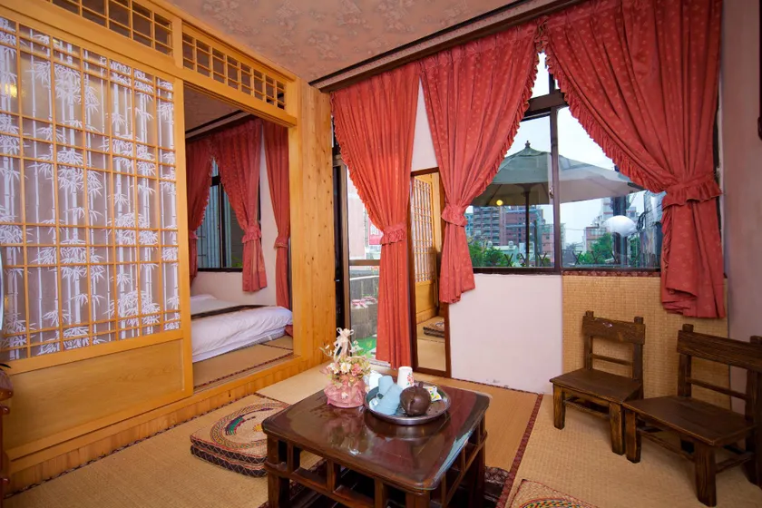 Ming Ren Hotspring Hotel - Image 1