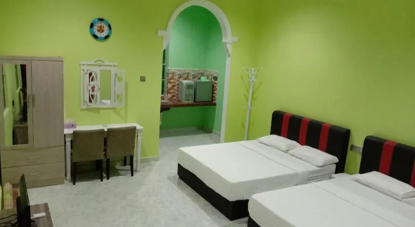 DYANA INN TRANSIT ROOMS - Image 1
