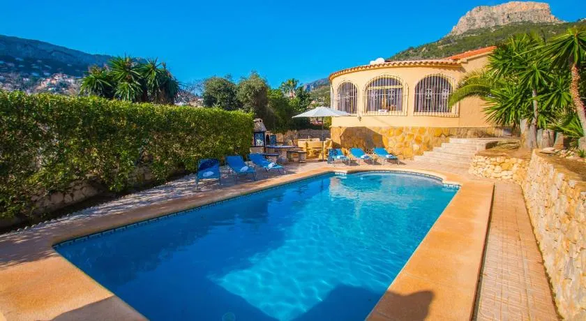 Villa Sanlio - PlusHolidays - Image 1