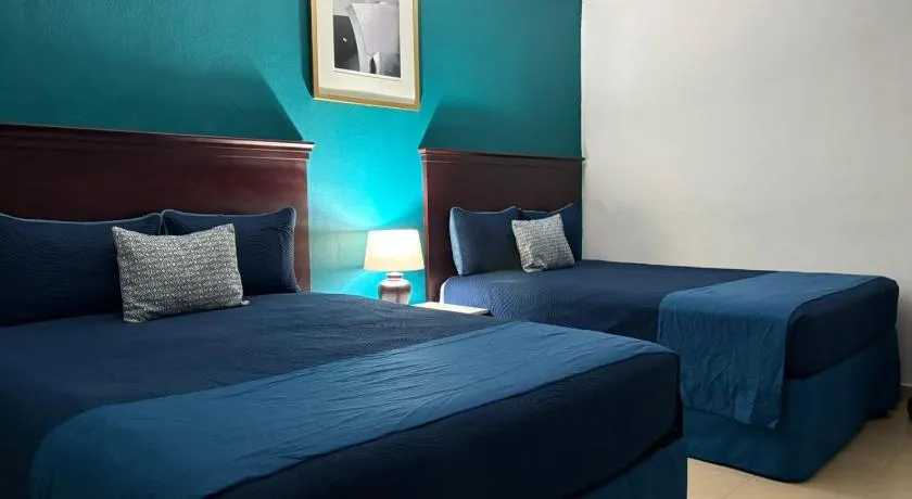 Hotel Palmeras Los Cabos - Image 1