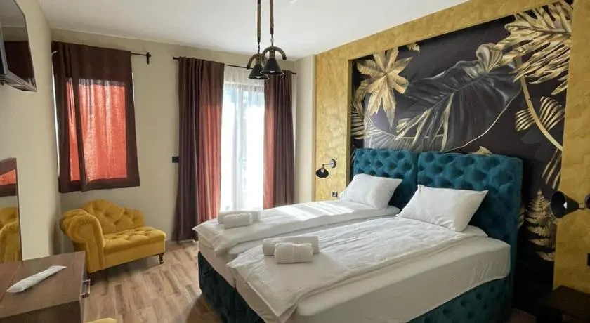 ATOS Srebrno jezero - Villa and Restaurant - Image 1