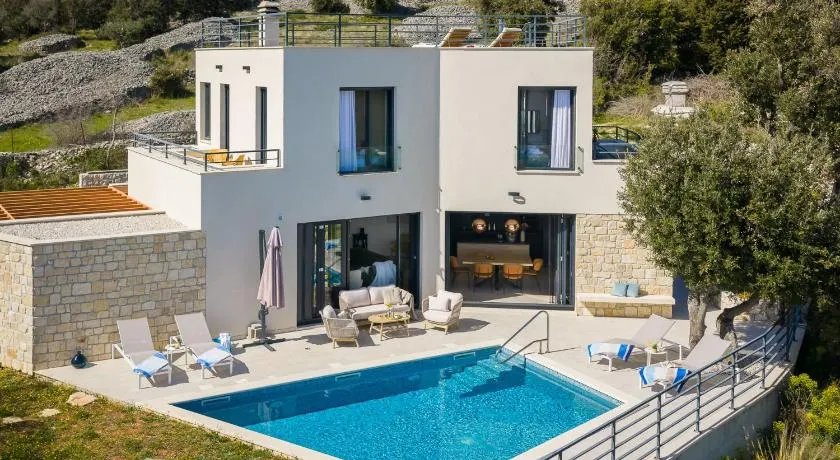 Luxury villa Soleia Skrip Brac with private pool - Image 1