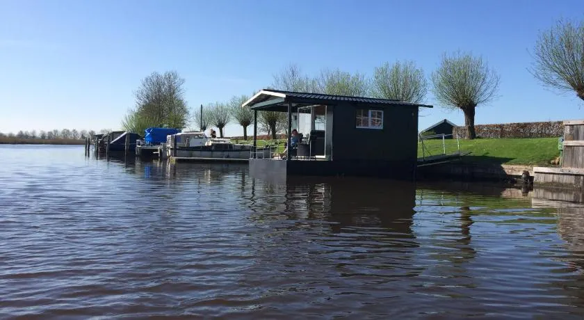 Waterhut 1 Aduarderzijl - Image 1