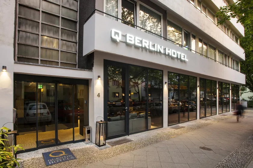Quentin Berlin Hotel - Image 1
