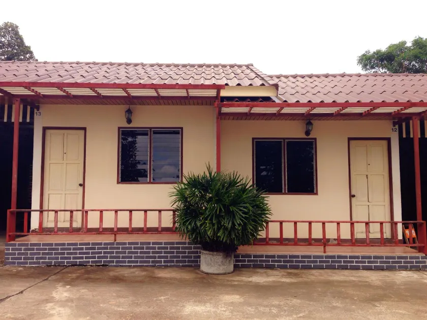 Zigzag Resort - Image 1