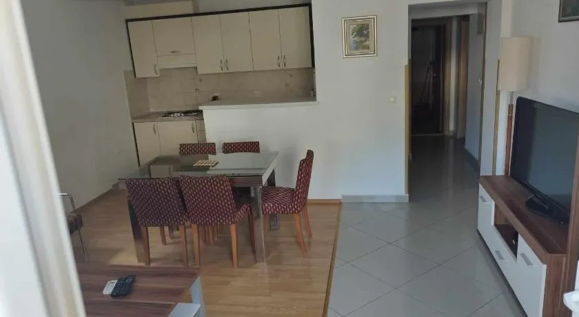 Apartment Štrbić - Image 1