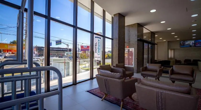 Hotel Confiance Barigui - Image 1