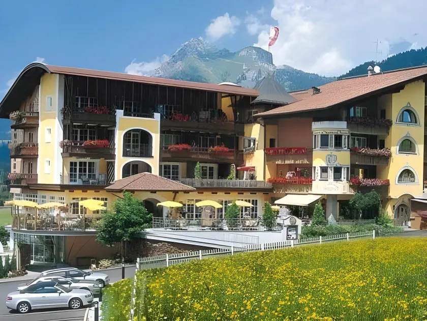 Hotel Sonnenhof - Image 1