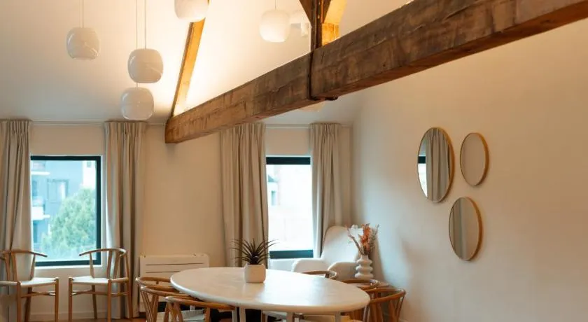 Spacious, newly renovated loft - 107m2 - Image 1