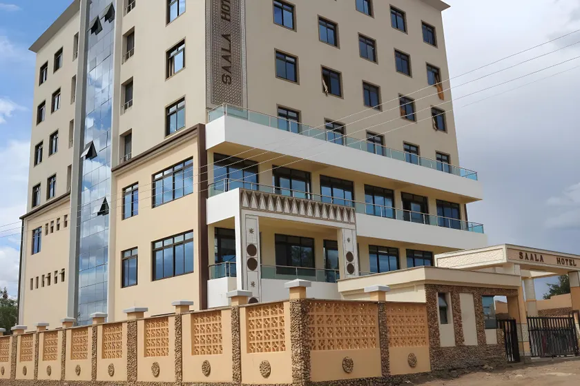 Saala Hotel - Image 1