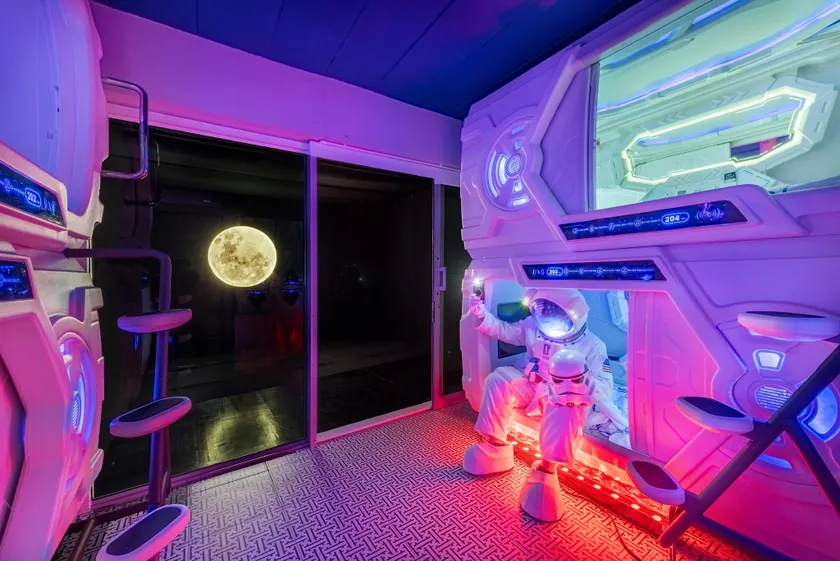 Space Station Hostel - Image 1