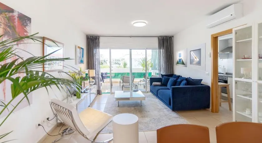Apartamentos Lavanda - Image 1