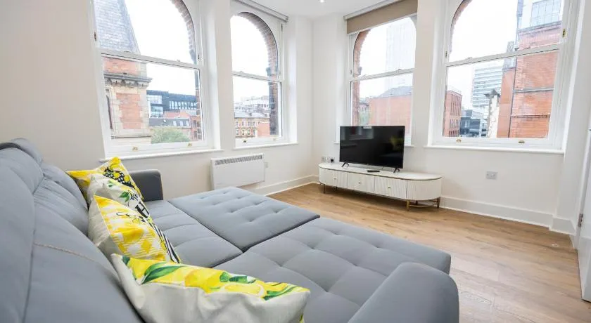 Amazing 1BD Apartment China Town Manchester - Image 1