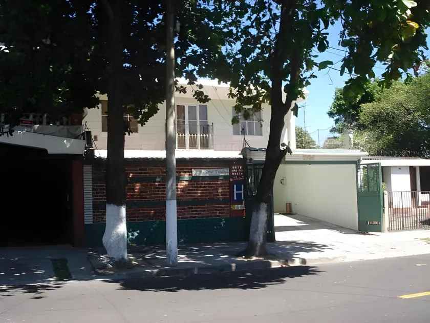 Hotel San Jose Hostal - Image 1