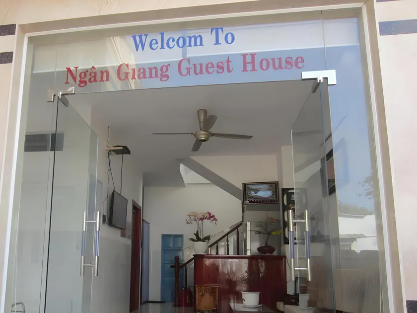 Ngan Giang Guesthouse - Image 1