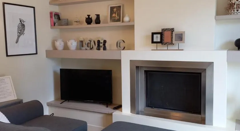 Emerilla Home - Image 1