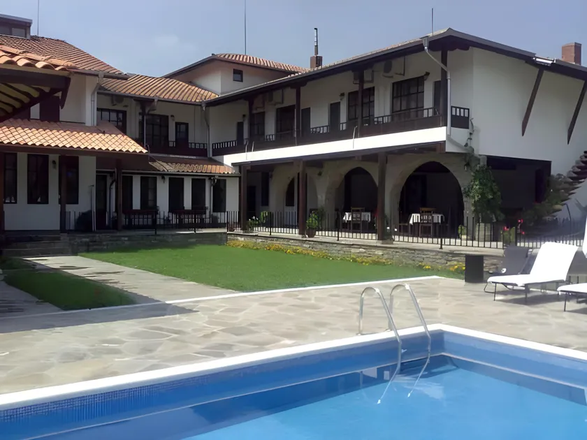 Family Hotel Strannopriemnitza - Image 1