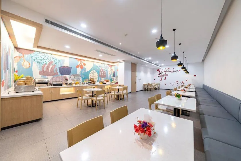 HanTing Hotel (Shanghai Nanxiang Guyi Garden) - Image 1
