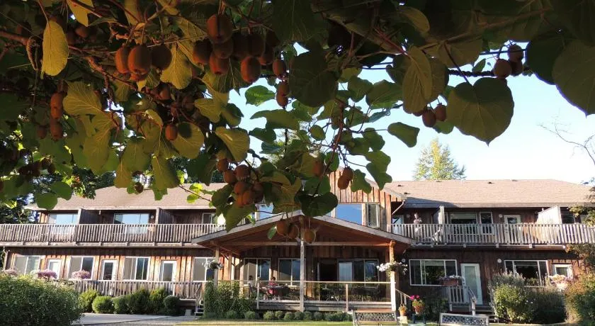 Kiwi Cove Lodge - Image 1