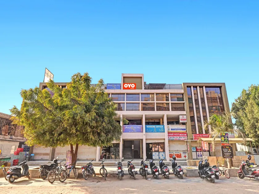 FabHotel Relax - Opp Hotel Leela - Image 1