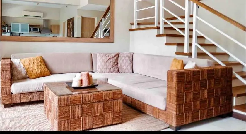 Pico de Loro 2 BD Garden Loft with Lagoon View - Image 1