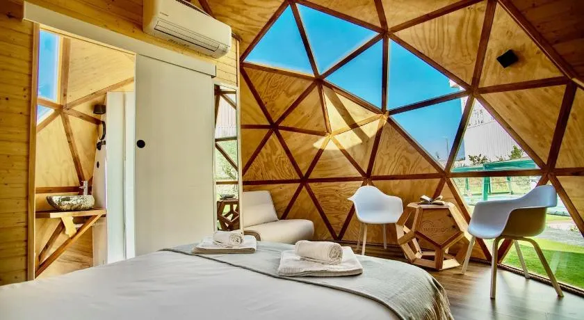Igloo Rooms - Belorado - Image 1