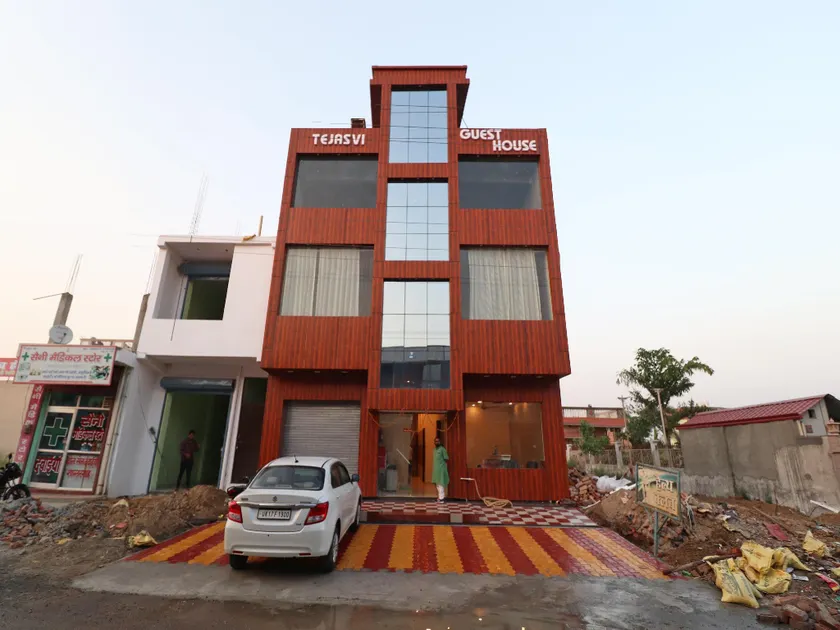 OYO 39292 Hotel Tejasvi - Image 1