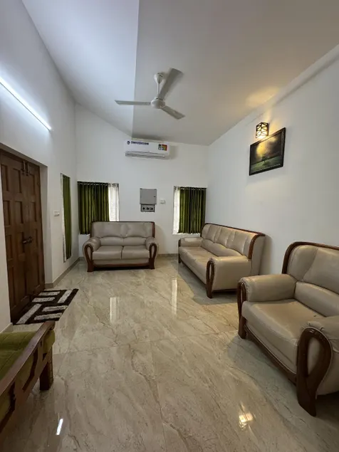 Your Perfect Home Away from Home - Image 1