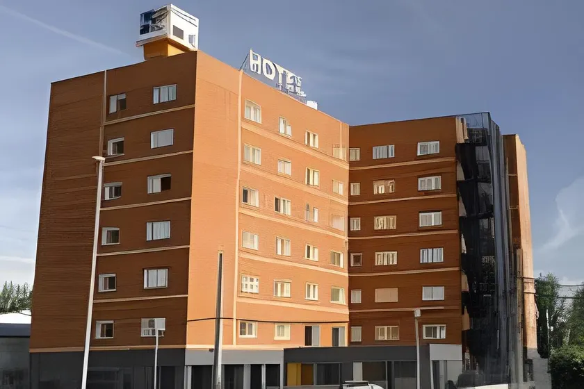 H2 Fuenlabrada - Image 1