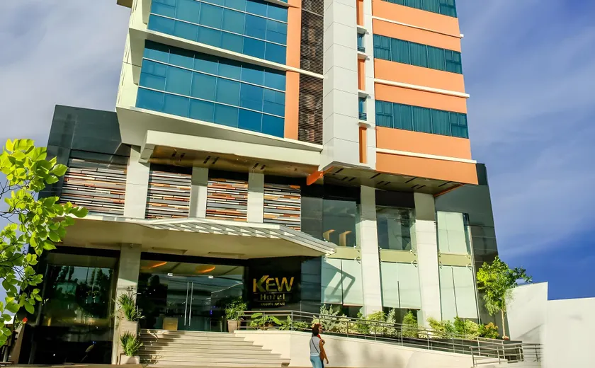 Kew Hotel Tagbilaran - Image 1