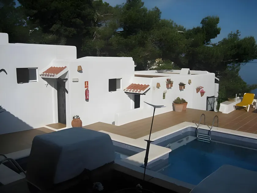 Hostal Cala Moli - Image 1