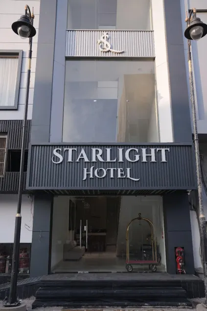 Hotel Starlight - Image 1