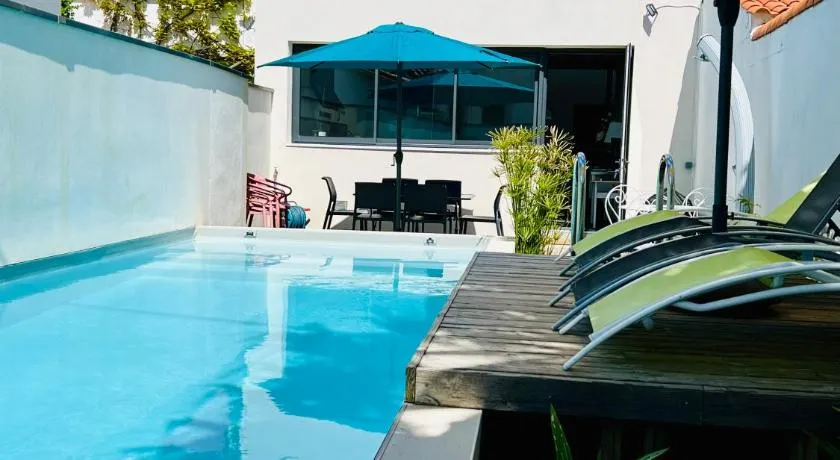 Maison piscine centre ville La Tranche-sur-Mer - Image 1