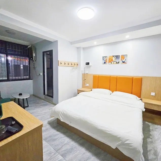 Ruixing Business Hotel (Weiyuan Branch) - Image 1