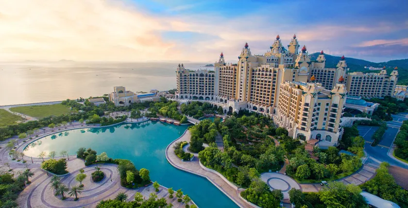 Chimelong Hengqin Bay Hotel - Image 1