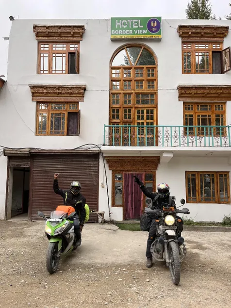 Hotel Border View - Image 1
