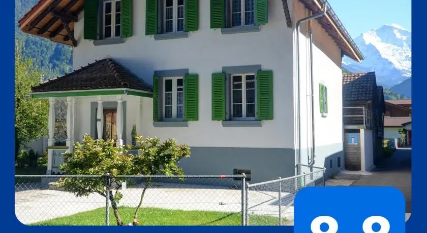 Jungfrau Family Holiday Home, 5 camere da letto, 12 posti letto, giardino, barbecue e parcheggio - Image 1