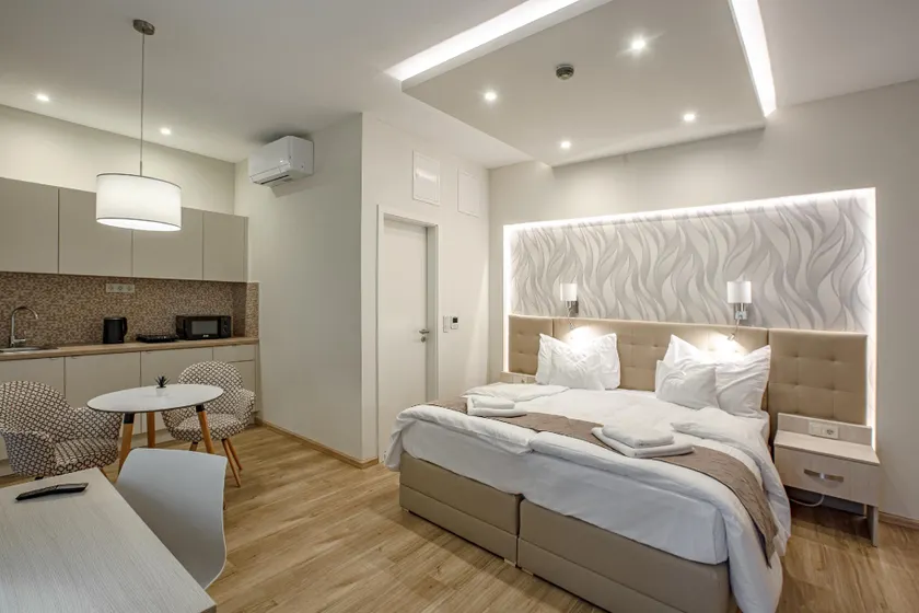 Marbles Residence - Image 1