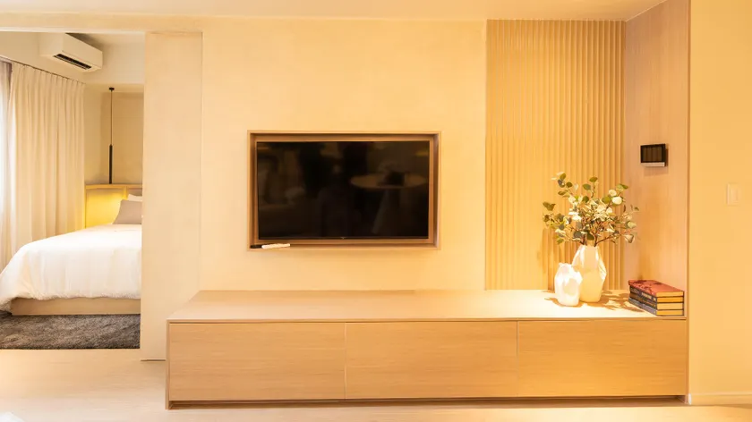 Cozy Flat at Makati s Coolest St - Image 1